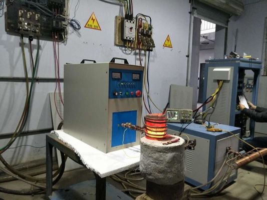 La soudure de soudure 45A IGBT boulonne la machine de chauffage par induction