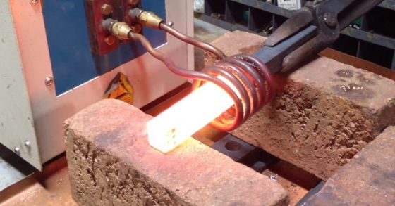 machine portative de chauffage par induction électrique de 30kw IGBT pour la haute fréquence de forge