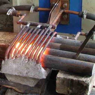 Chauffage par induction stable en métal de l'opération IGBT forgeant l'équipement aucun bruit
