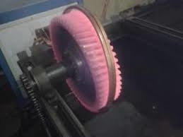Traitement thermique d'induction de chaîne de vitesse de roue de train d'axe éteignant l'équipement